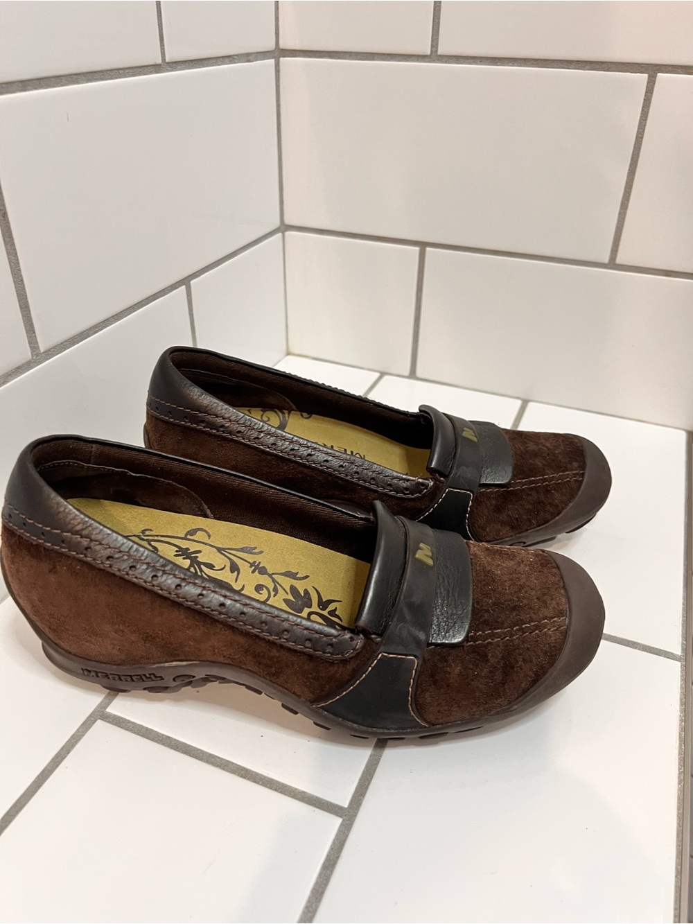 New Merrell Plaza Moc Brown Suede Loafers Comfort Slip-Ons Size 6.5